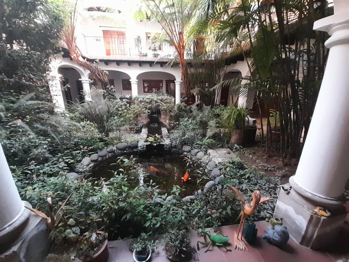 אנטיגואה גואטמלה Hotel Y Jardines Casa Buho מראה חיצוני תמונה