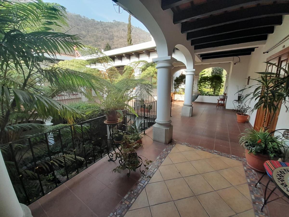 אנטיגואה גואטמלה Hotel Y Jardines Casa Buho מראה חיצוני תמונה