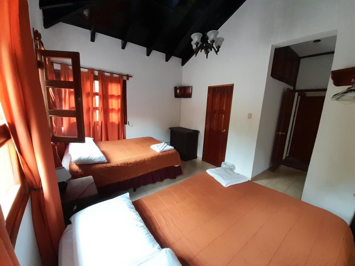 אנטיגואה גואטמלה Hotel Y Jardines Casa Buho מראה חיצוני תמונה