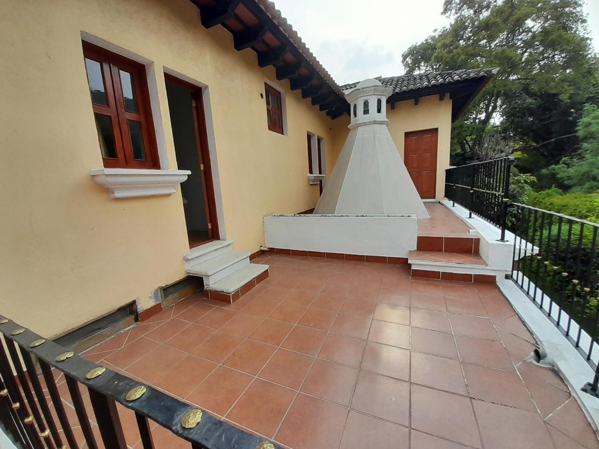 אנטיגואה גואטמלה Hotel Y Jardines Casa Buho מראה חיצוני תמונה