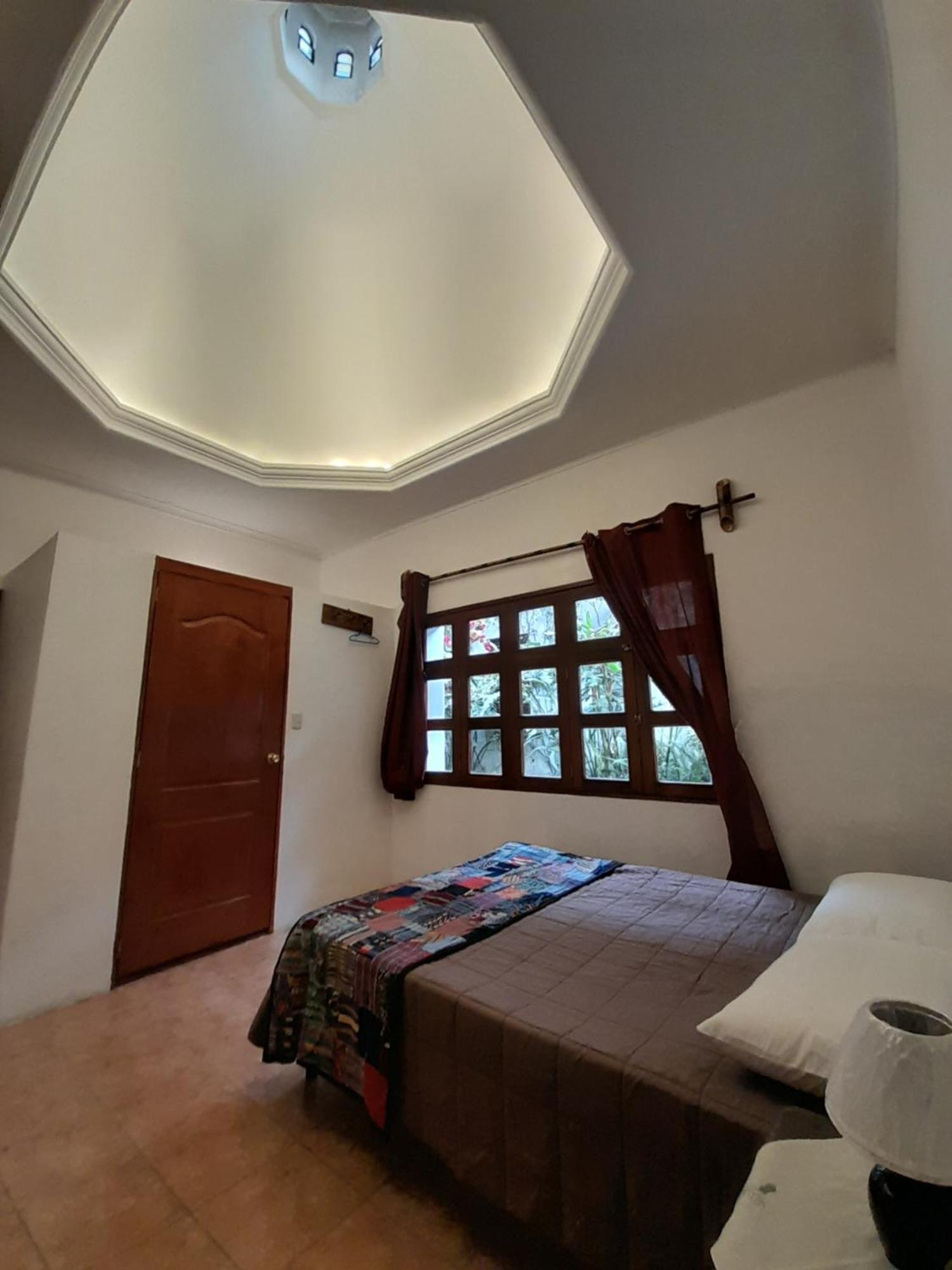 אנטיגואה גואטמלה Hotel Y Jardines Casa Buho מראה חיצוני תמונה
