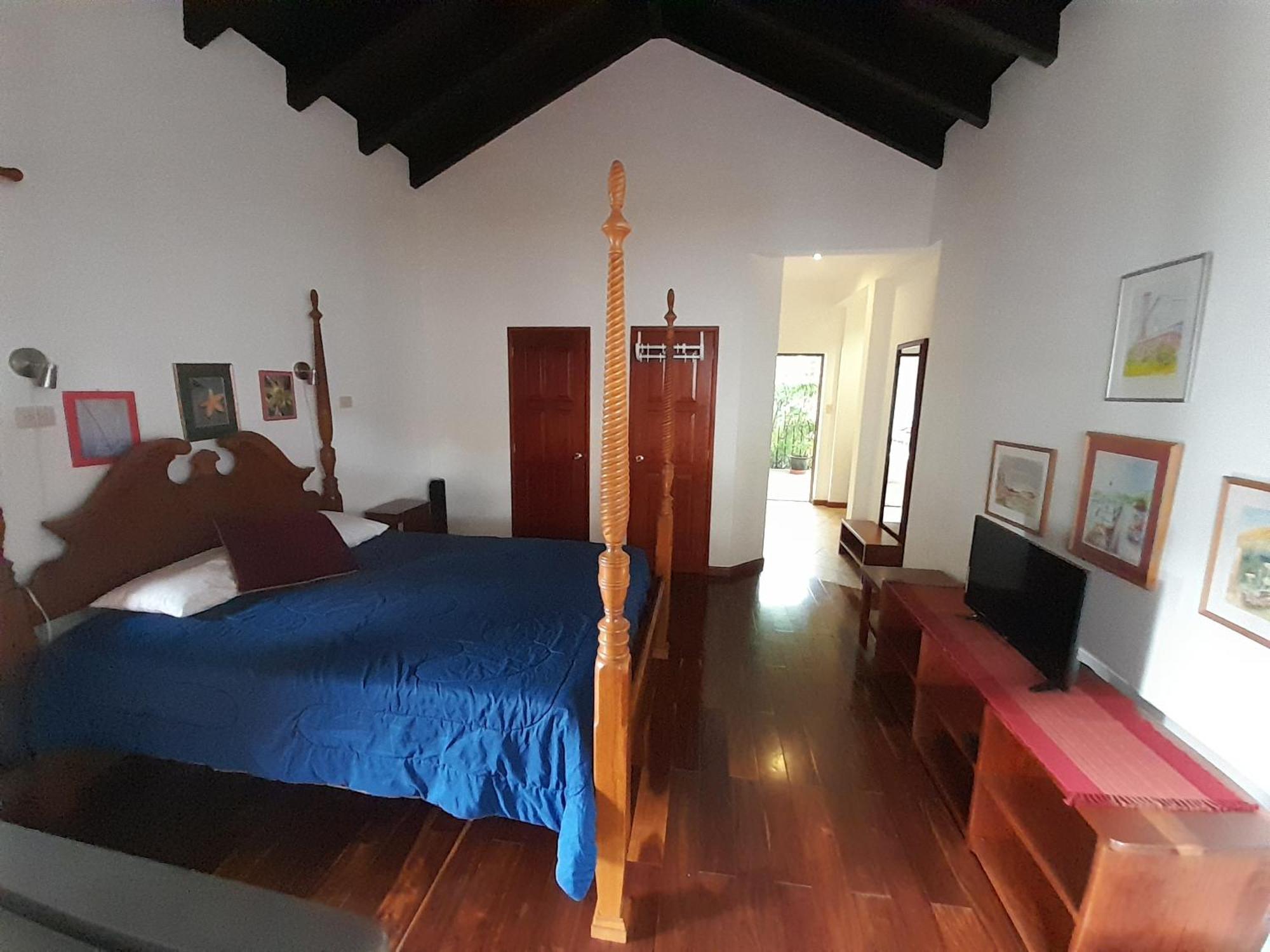 אנטיגואה גואטמלה Hotel Y Jardines Casa Buho מראה חיצוני תמונה