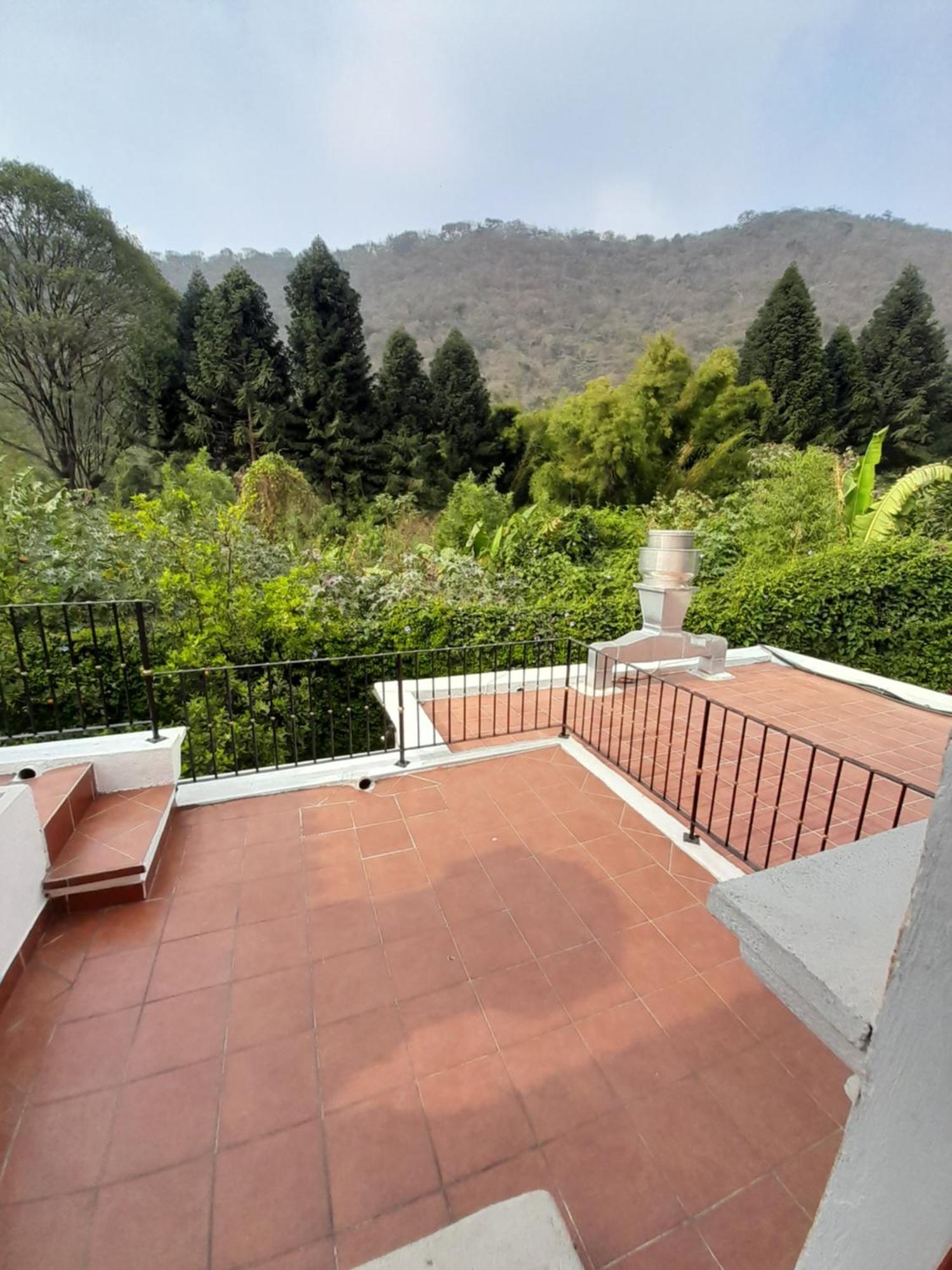 אנטיגואה גואטמלה Hotel Y Jardines Casa Buho מראה חיצוני תמונה